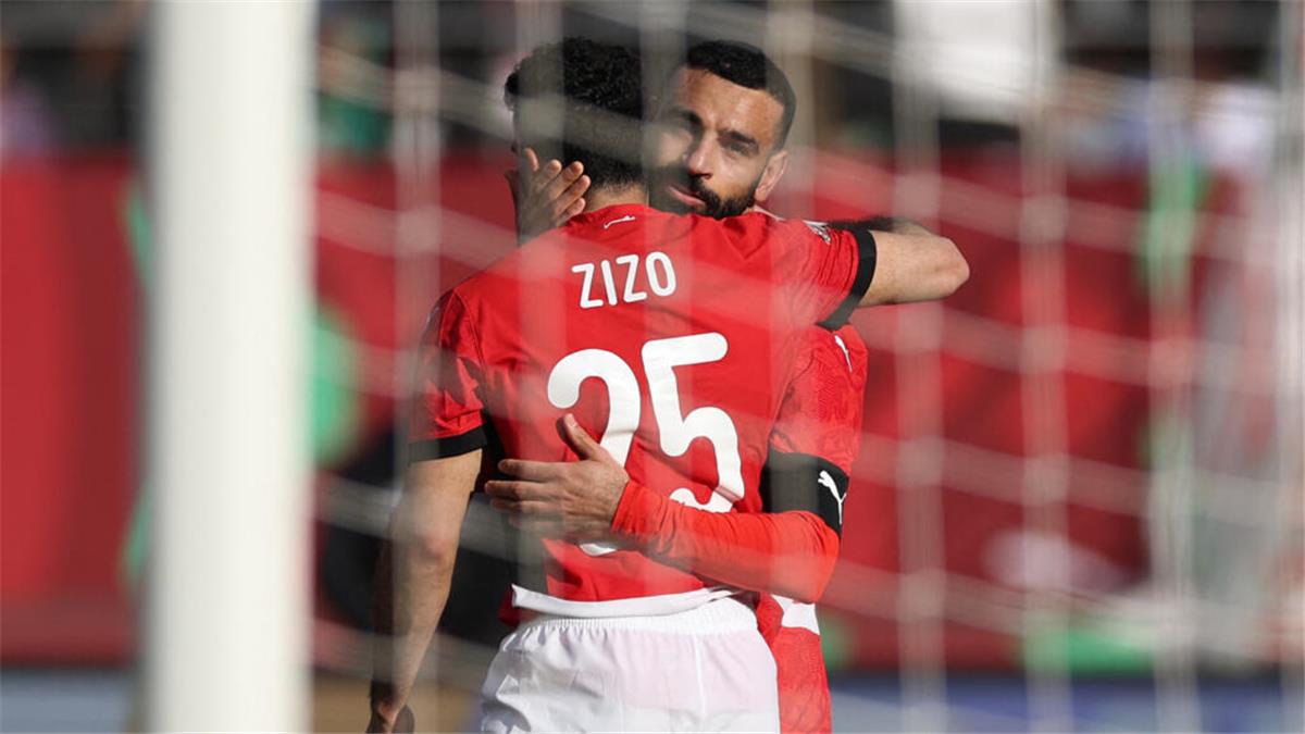 الكاف يكشف الستار عن التشكيلة المثالية لأمم إفريقيا 2025 وتفاصيل غياب صلاح المثير للجدل