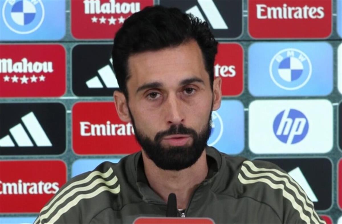 تحديات الملكي: تحليل شامل لـ **تصريحات ألفارو أربيلوا حول مباراة ريال مدريد وفياريال** المرتقبة