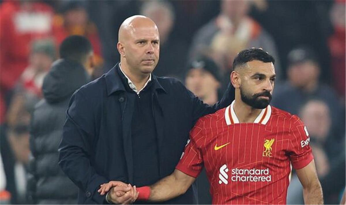 داني ميرفي يكشف شرط بقاء محمد صلاح في أنفيلد: مستقبل محمد صلاح مع ليفربول رهين بتغيير المدرب!