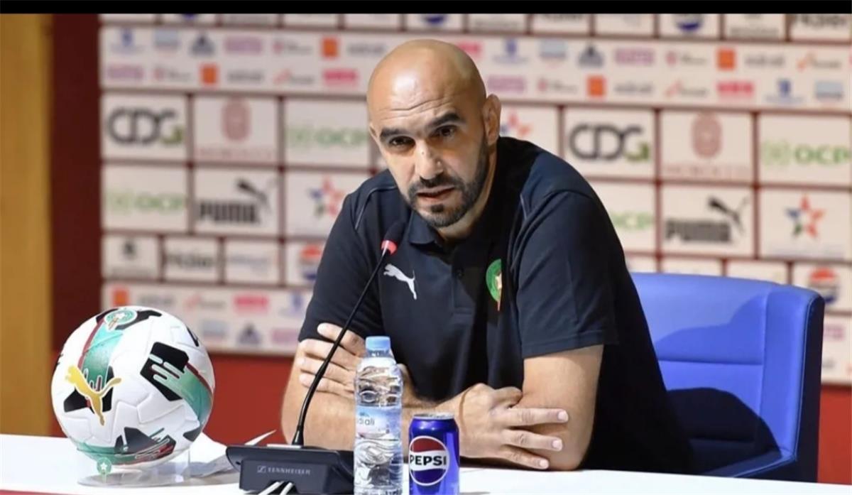 الاتحاد المغربي يحسم الجدل: حقيقة نفي استقالة الركراكي تضيء مستقبل أسود الأطلس