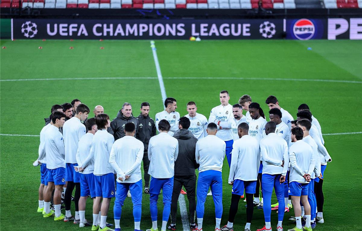 تأهب ملكي: استعادة ريال مدريد لمدافعيه ترفع المعنويات قبل موقعة بنفيكا في دوري الأبطال