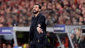 أربيلوا يشدد على رفض العنصرية ضد فينيسيوس: ‘لا تسامح مطلقاً’ مع الإساءات في الملاعب