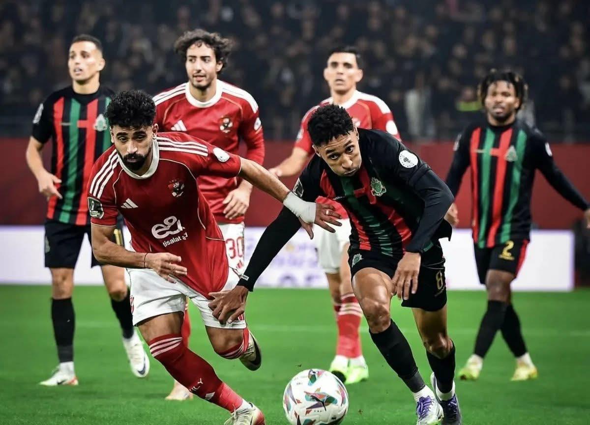 ألتراس الجيش الملكي يندد بتأخر عقوبات الأهلي من الكاف: هل يحظى “المدلل” بحصانة خاصة؟