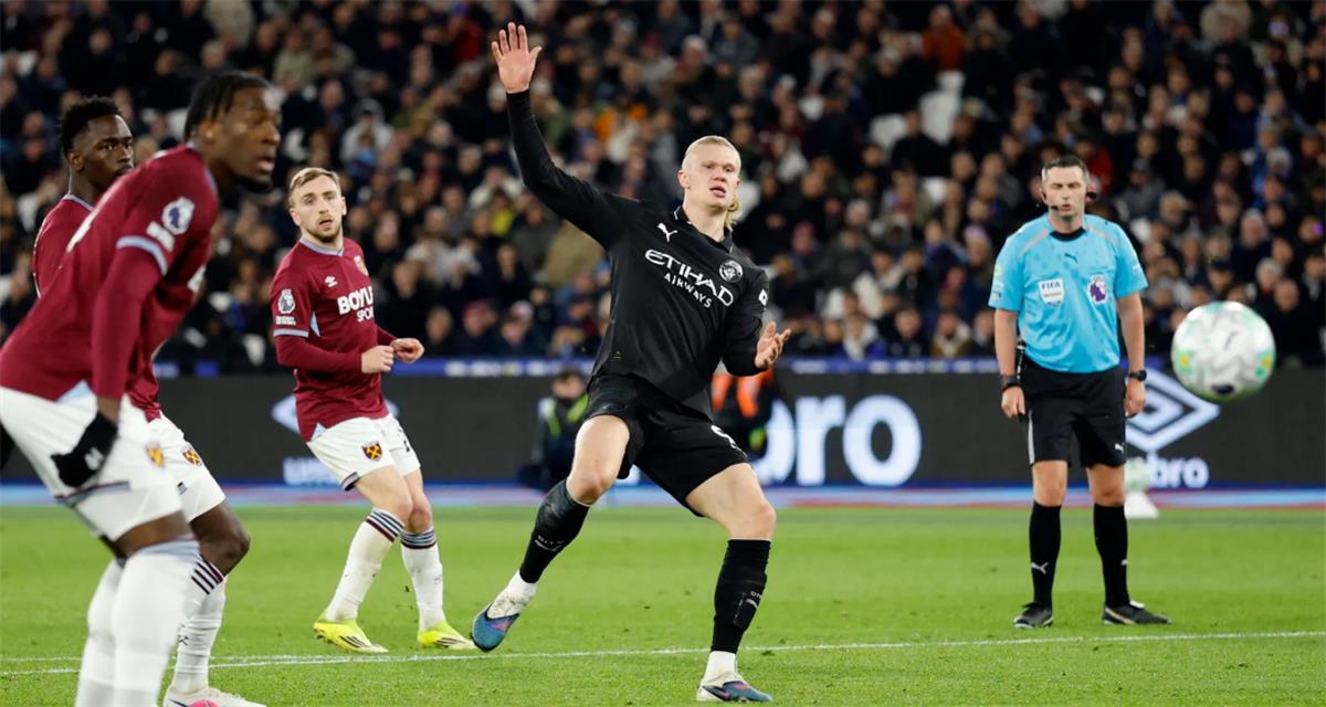 تألق كونستانتينوس مافروبانوس: كيف خطف نجم وست هام الأضواء في مواجهة مانشستر سيتي بالبريميرليج